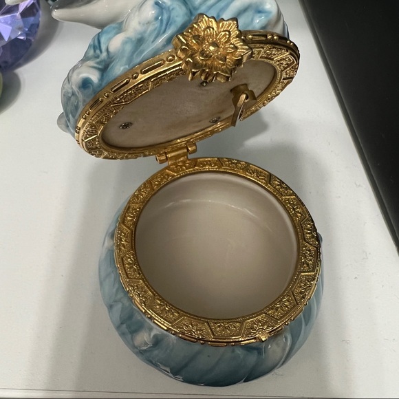 San Francisco Music Box Company Double Dolphin Musical Box/Trinket - Picture 8 of 9